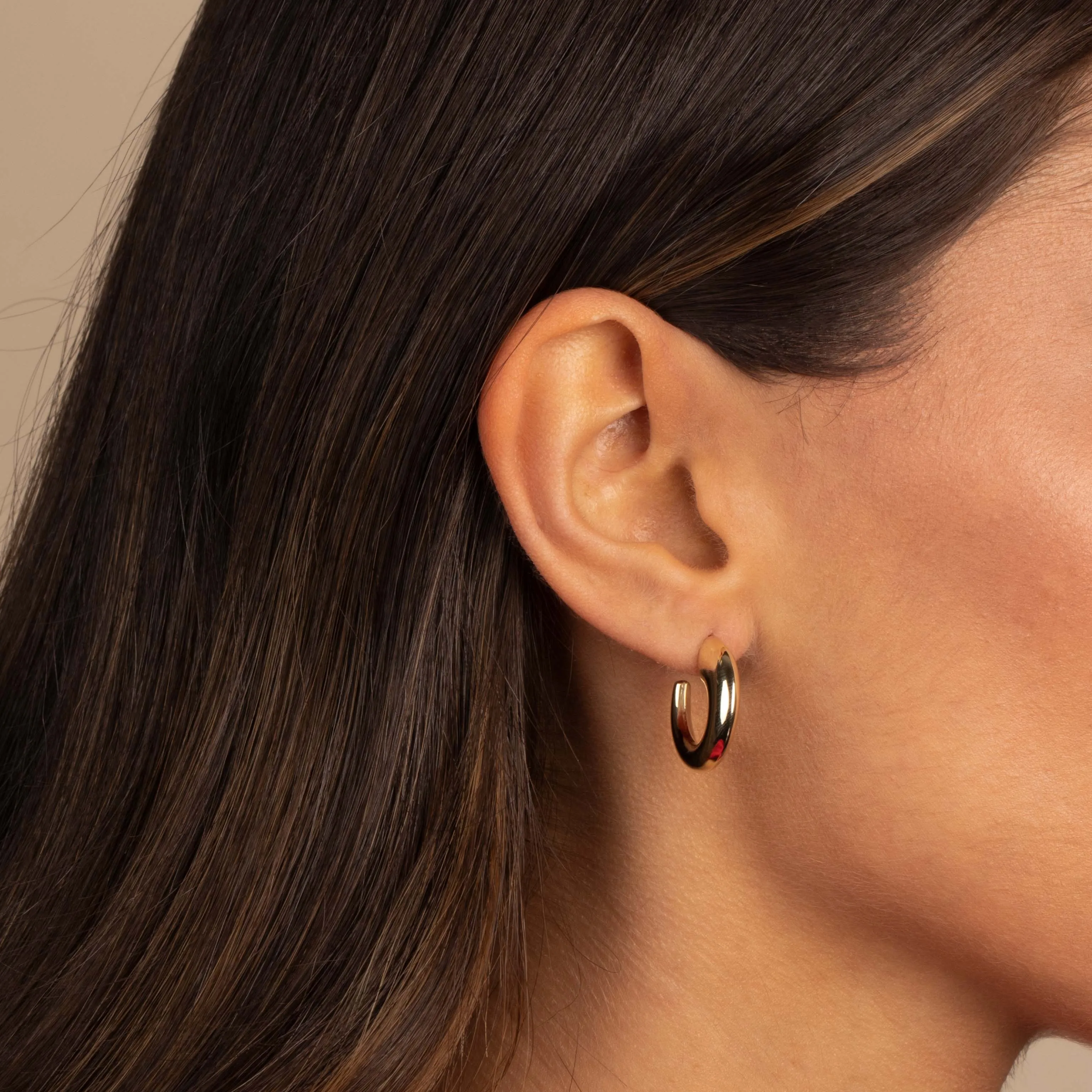 Solid Graduated Open Hoop Earring 14K sold by Adina Eden's product image thumbnail 2