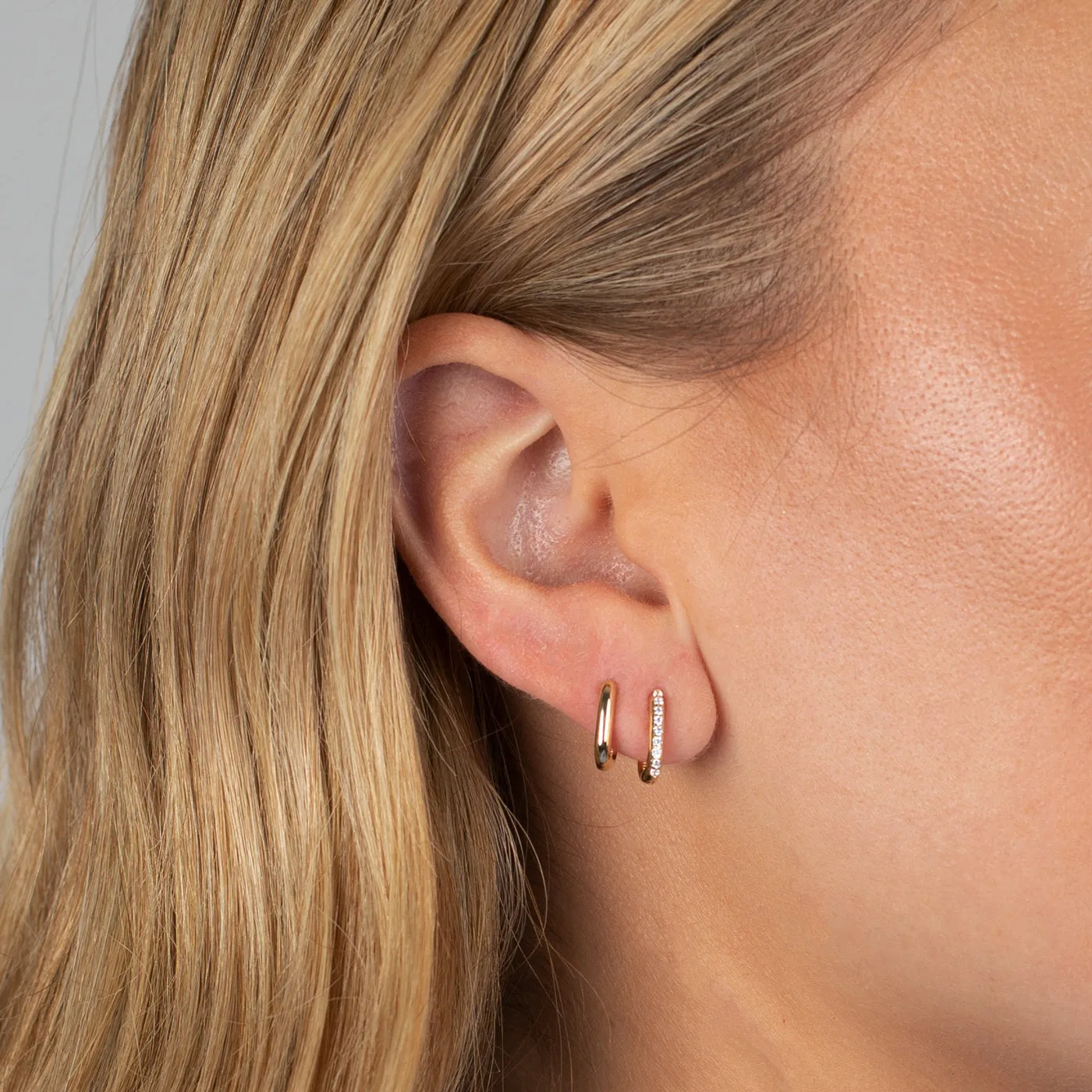 Diamond Oval Pavé Huggie Earring 14K sold by Adina Eden's product image thumbnail 2