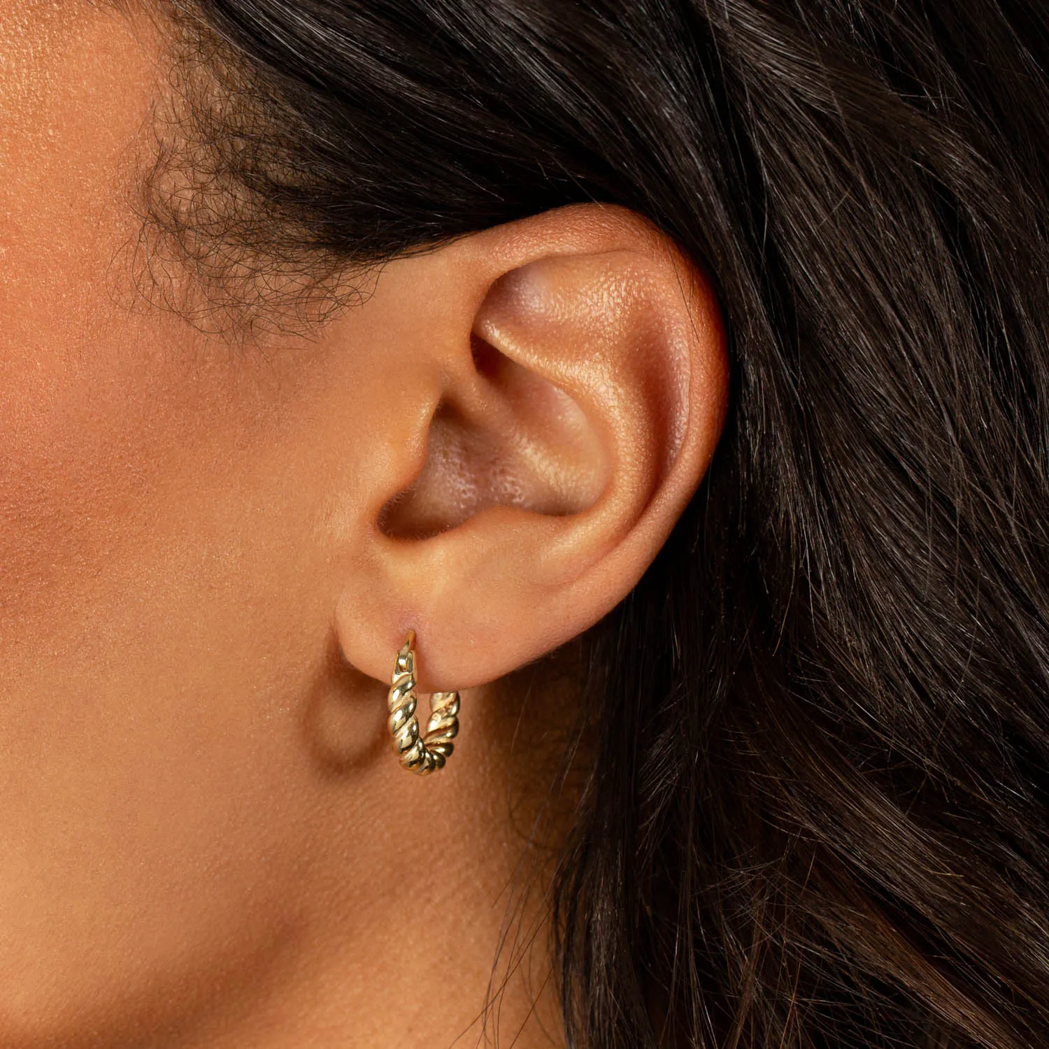 Chunky Spiral Hoop Earring sold by Adina Eden's product image thumbnail 2