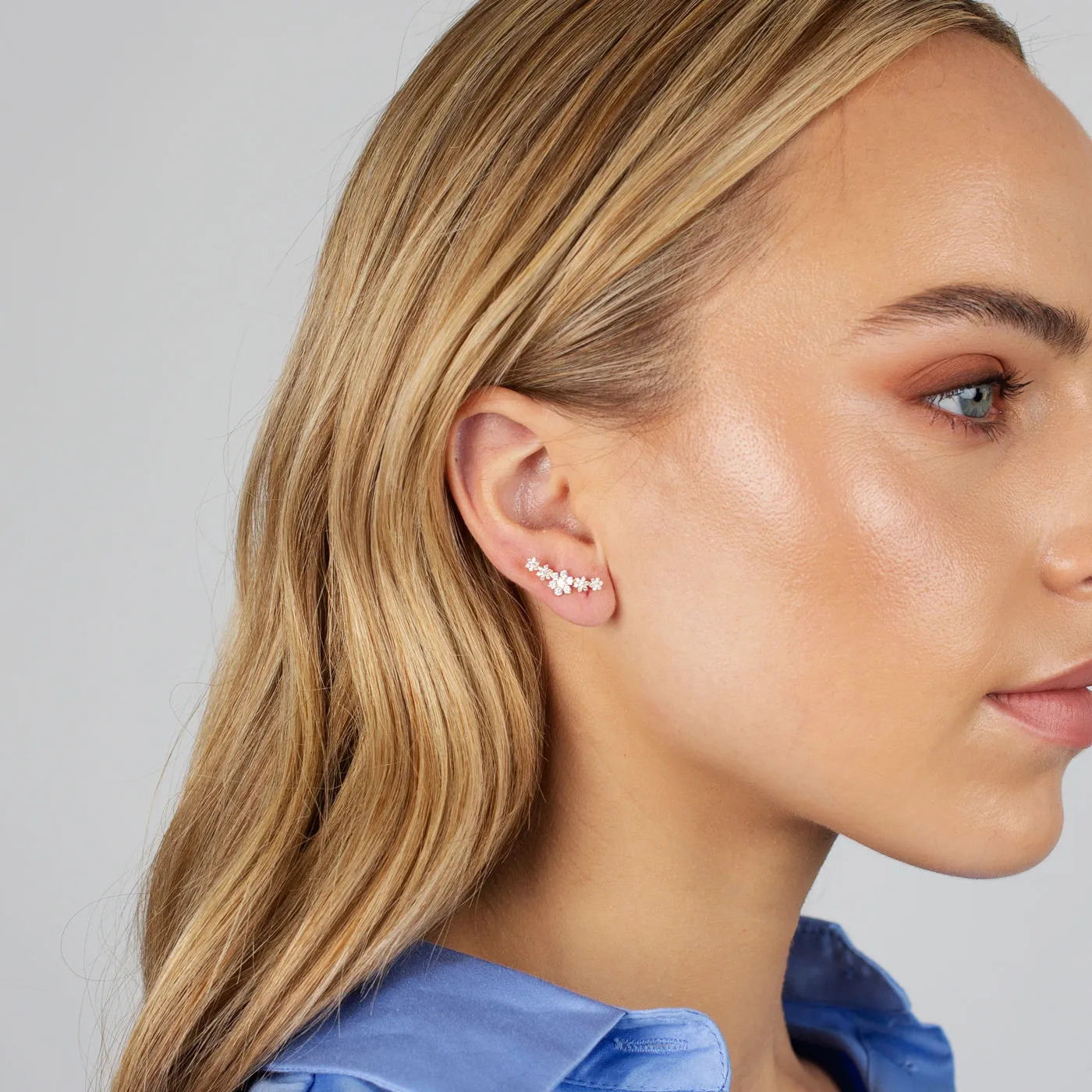 Graduated Flower Curved Threaded Bar Stud Earring 14K sold by Adina Eden's product image thumbnail 2