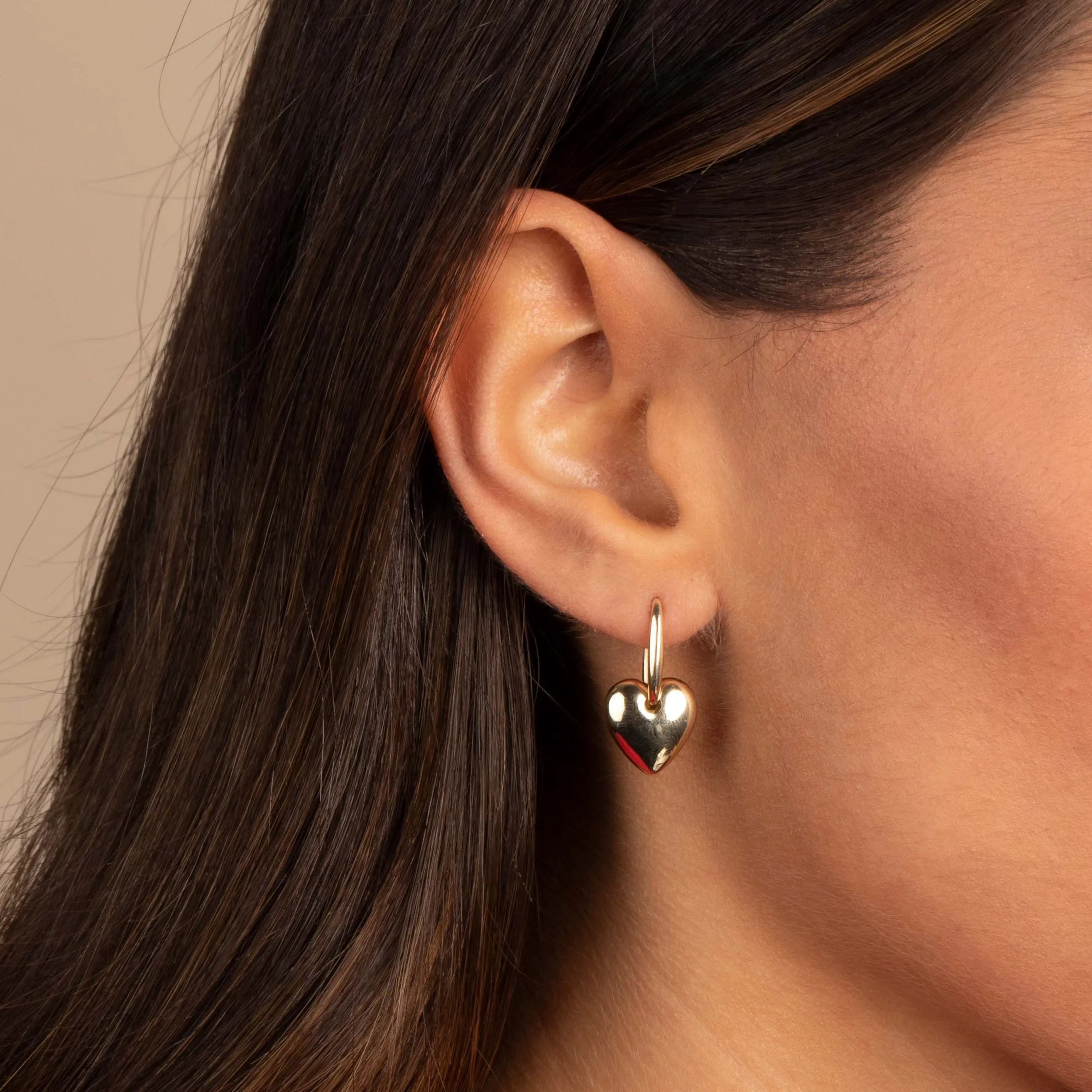 Puffy Heart Oval Huggie Earring 14K sold by Adina Eden's product image thumbnail 2