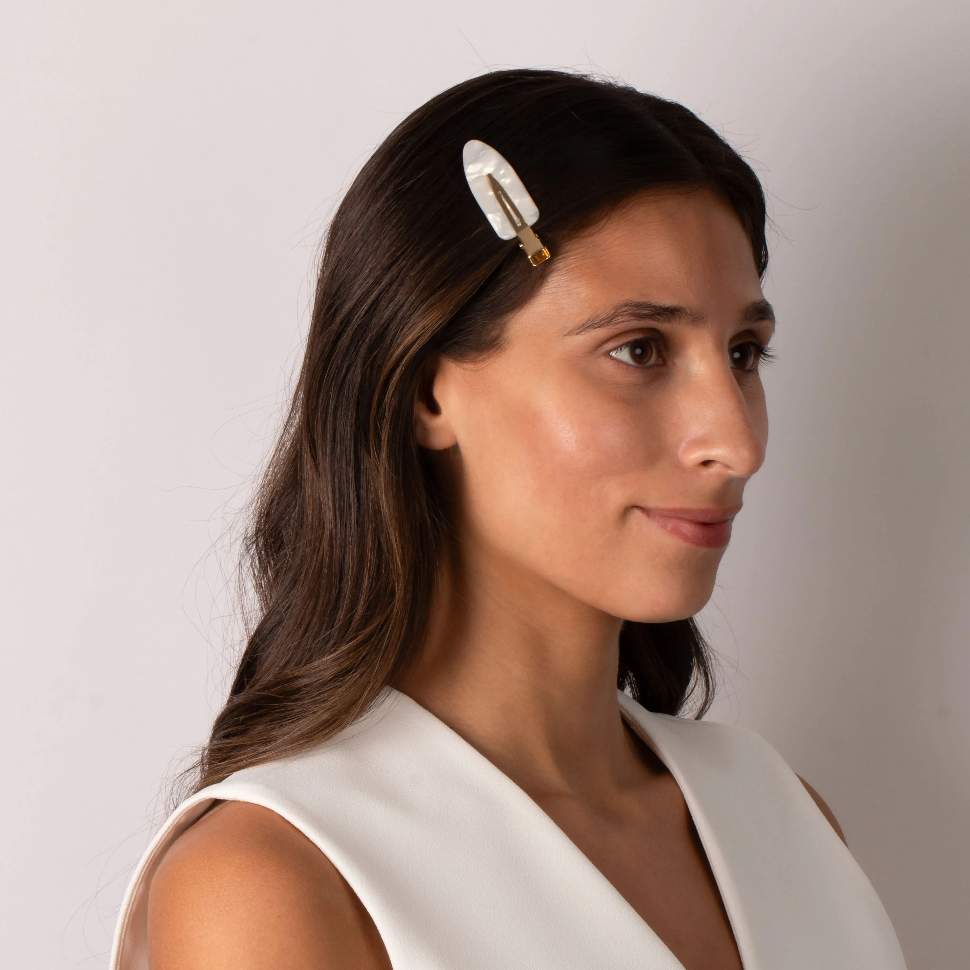 Creasless Hair Clip Set sold by Adina Eden's product image thumbnail 2