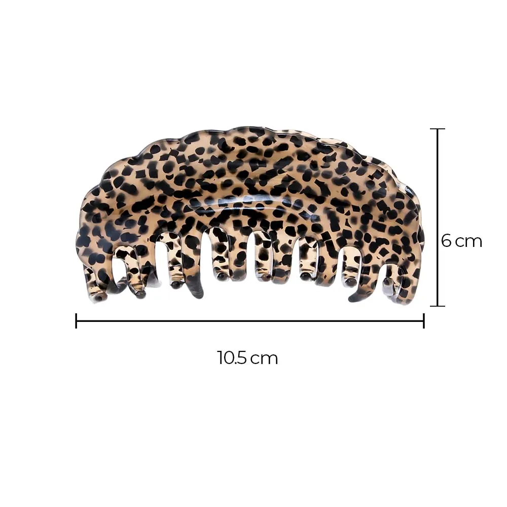 Large Croissant Hair Claw Clip sold by Adina Eden's product image thumbnail 2