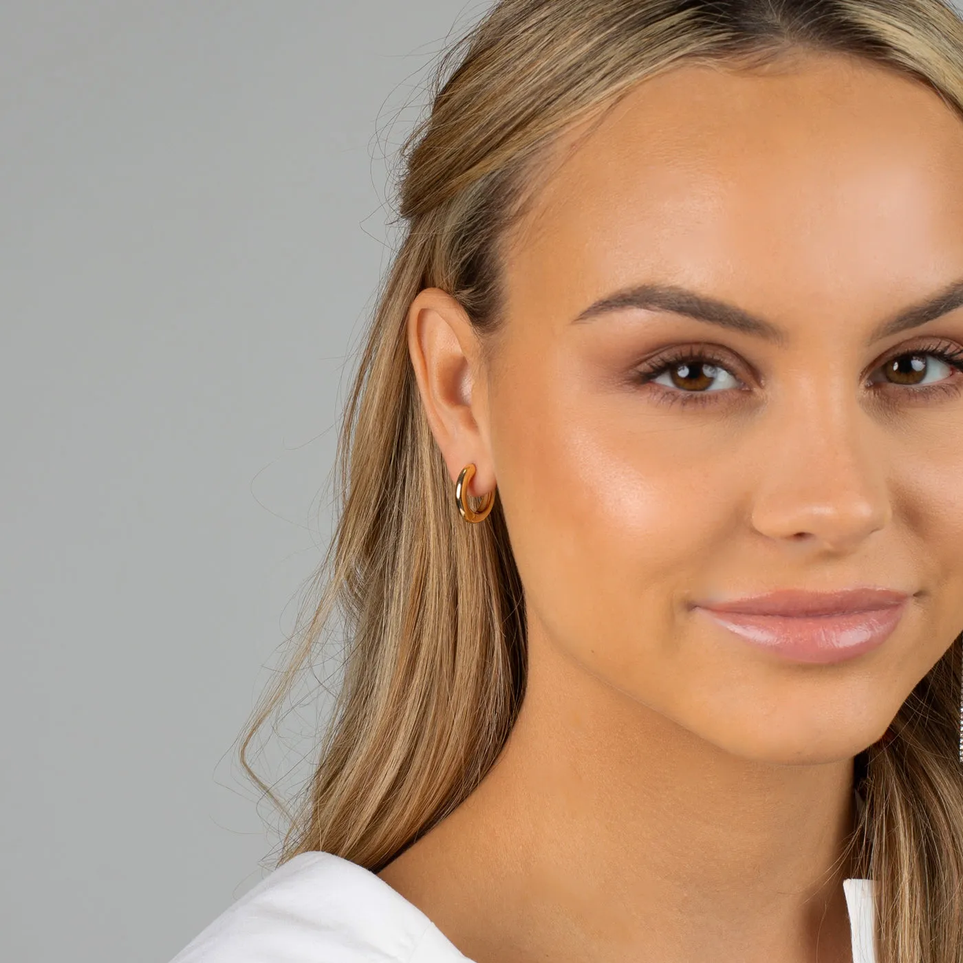 Classic Tube Huggie Earring sold by Adina Eden's product image thumbnail 3