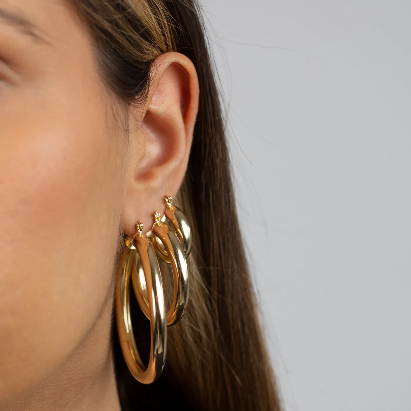 Adina's Chunky Hollow Hoop Earring sold by Adina Eden's product image thumbnail 5