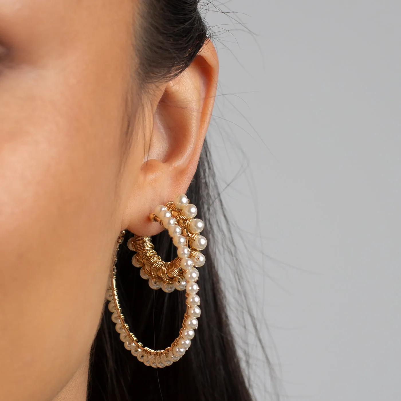 Multi Pearl Large Hoop Earring sold by Adina Eden's product image thumbnail 2