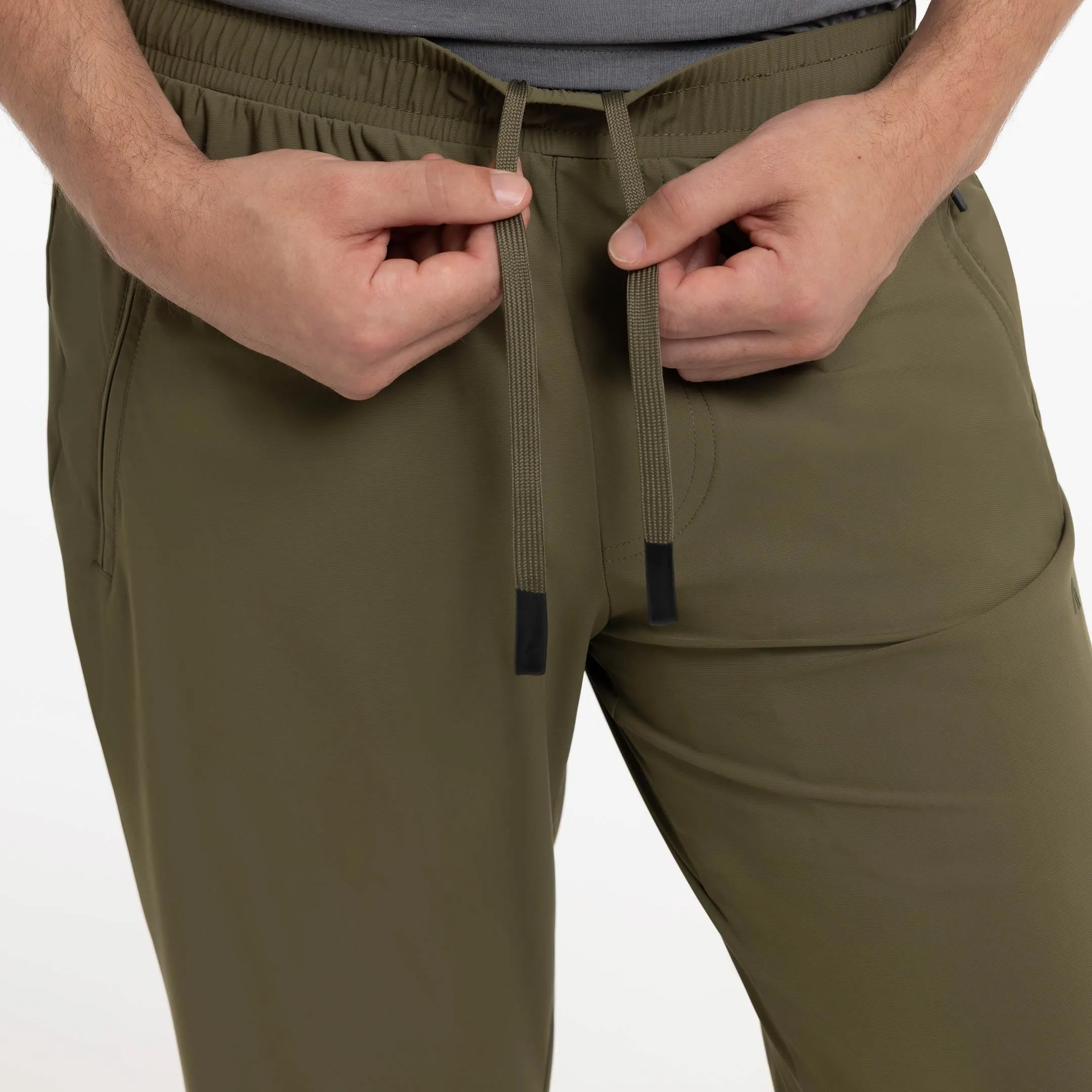 Bungee Hybrid Jogger sold by Ash & Erie product image thumbnail 4