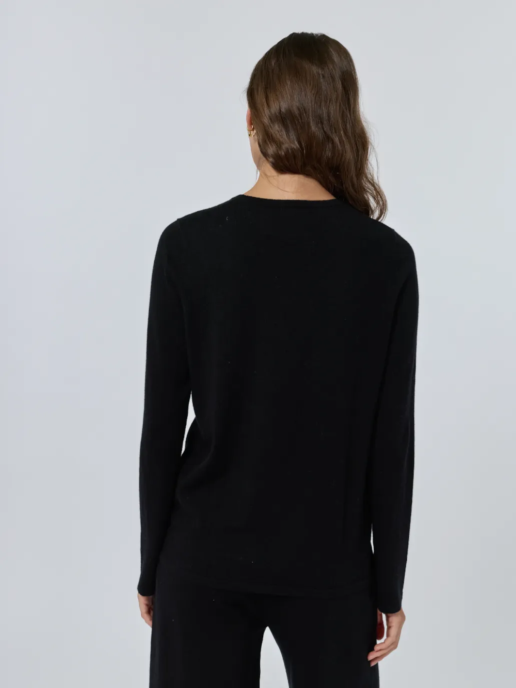 Sans Stitching Silk Cashmere Crewneck sold by Lingua Franca NYC product image thumbnail 4