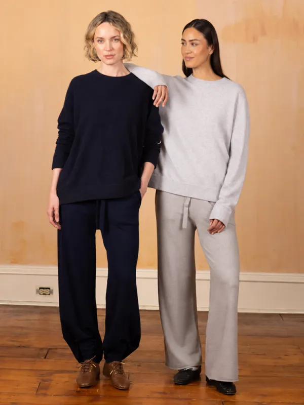 Women's Oversized 100% Cashmere Crewneck Sweater made by Lingua Franca NYC