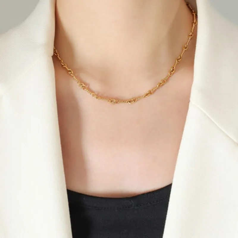 18K Gold Rope Link Chain Necklace sold by Mason & Madison Co. product image thumbnail 2