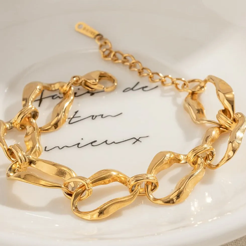 18K Gold Link Chain Bracelet sold by Mason & Madison Co. product image thumbnail 3