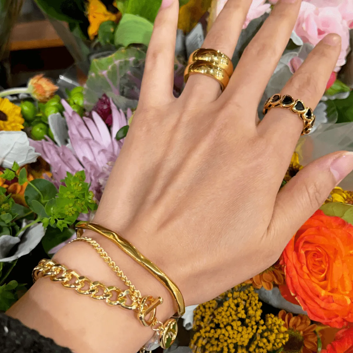 Gold Chain Bracelet with Pearl - MADISON PEARL DUET™ sold by Mason & Madison Co. product image thumbnail 4