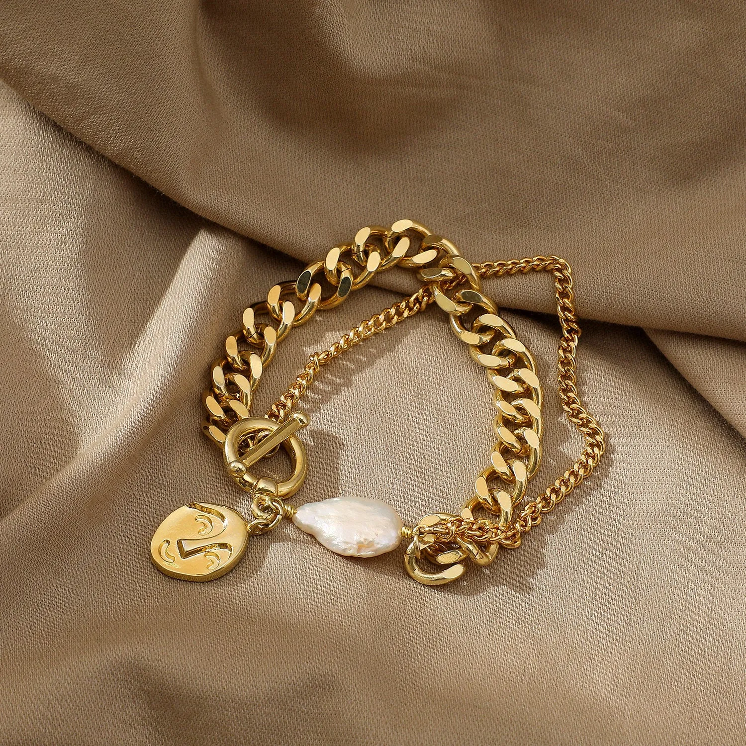 Gold Chain Bracelet with Pearl - MADISON PEARL DUET™ sold by Mason & Madison Co. product image thumbnail 3