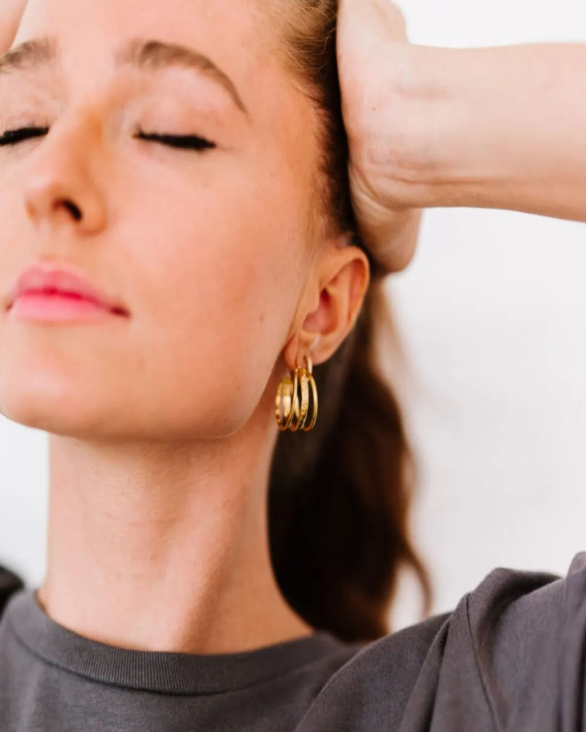 18K Gold Hoop Earrings - 3 in 1 C sold by Mason & Madison Co. product image thumbnail 4