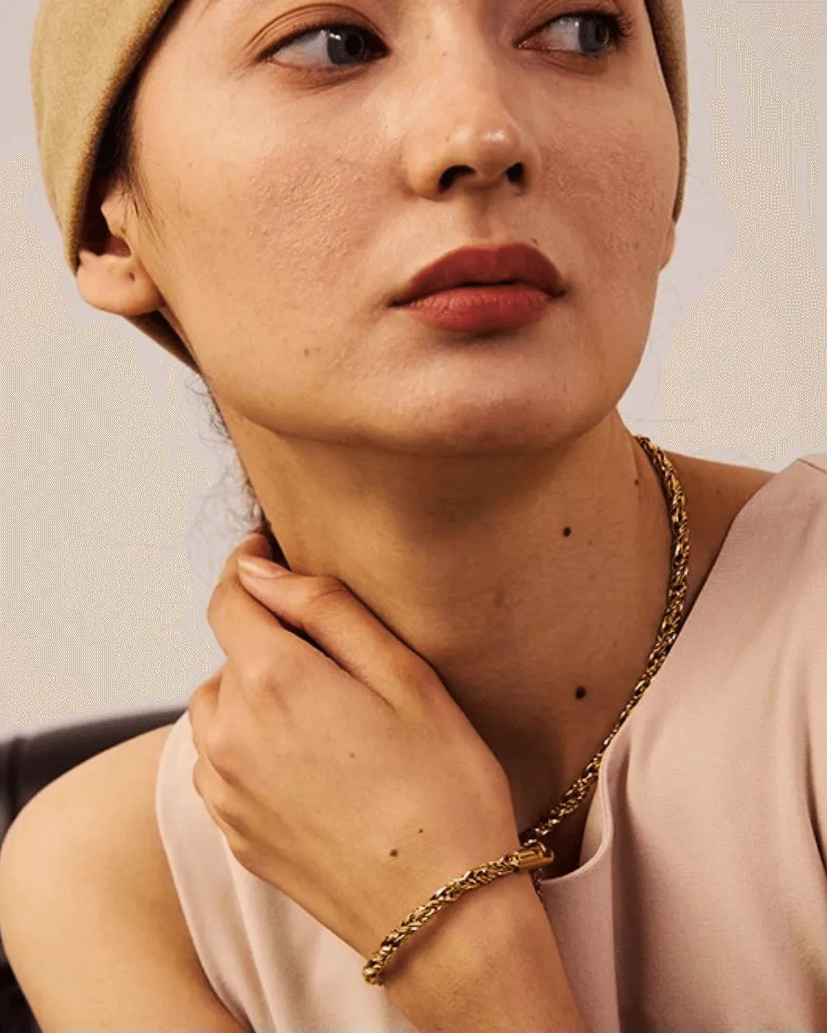 18K Gold Rope Chain Necklace sold by Mason & Madison Co. product image thumbnail 4