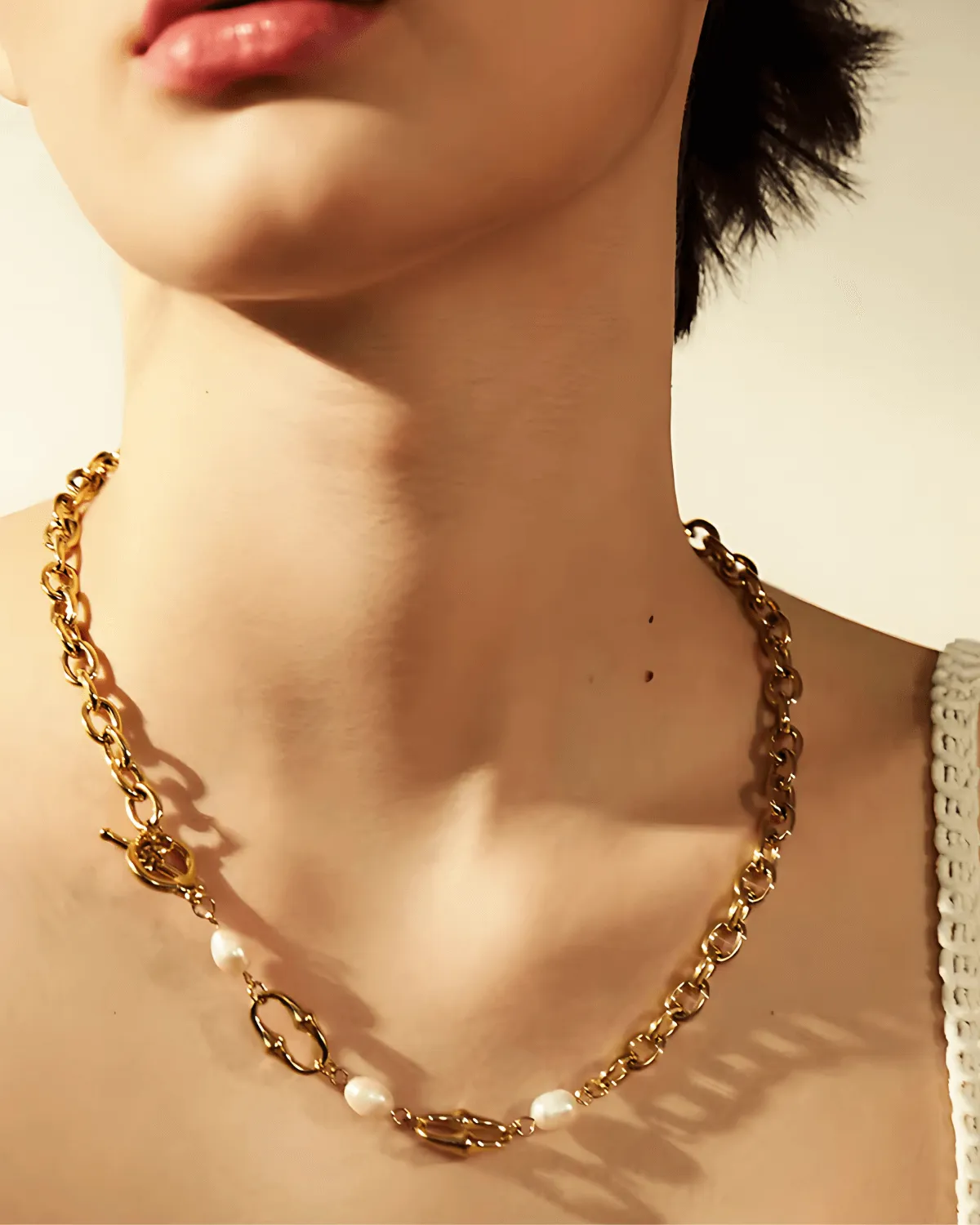 Pearl Silver Chain Necklace sold by Mason & Madison Co. product image thumbnail 4