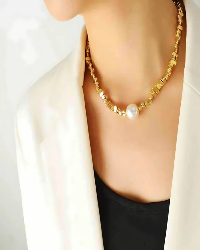 Best Trending 18K Gold Chain Necklace Gift on Sale for Women, Lady, Mother, Wife sold by Mason & Madison Co.