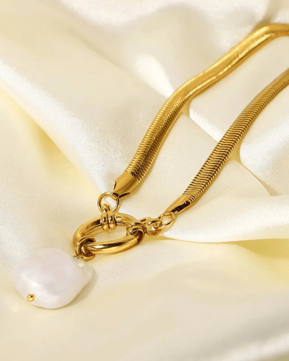18K Gold Herringbone Chain Necklace with Pearl Pendant sold by Mason & Madison Co. product image thumbnail 2