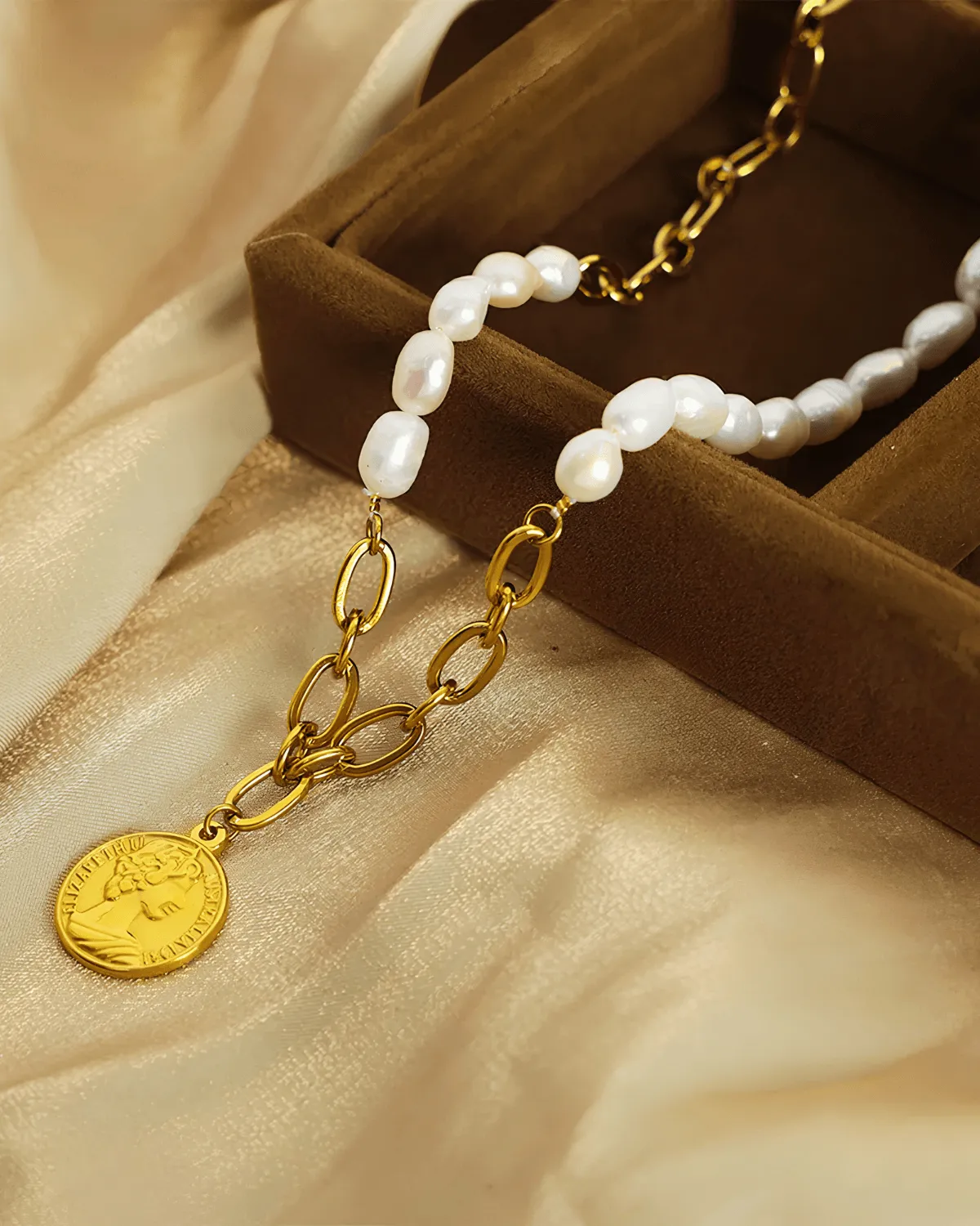 18K Gold Pendant Pearl Chain Necklace sold by Mason & Madison Co. product image thumbnail 2