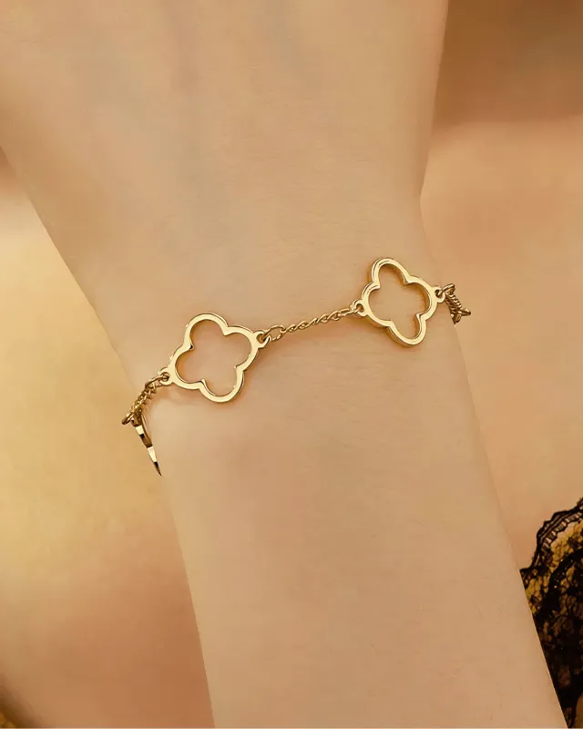 18K Gold Clover Link Chain Bracelet made by Mason & Madison Co.