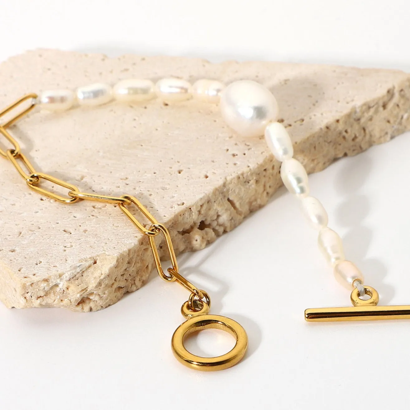 Pearl Link Chain Bracelet sold by Mason & Madison Co. product image thumbnail 3