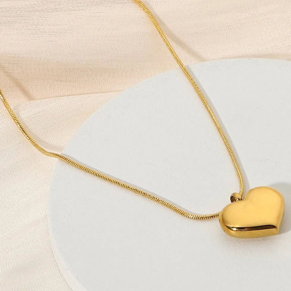 Gold Heart Pendant Necklace sold by Mason & Madison Co. product image thumbnail 3