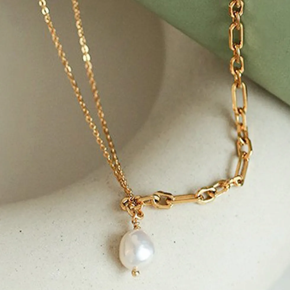 Pearl Pendant Necklace in Double-Layered sold by Mason & Madison Co. product image thumbnail 2