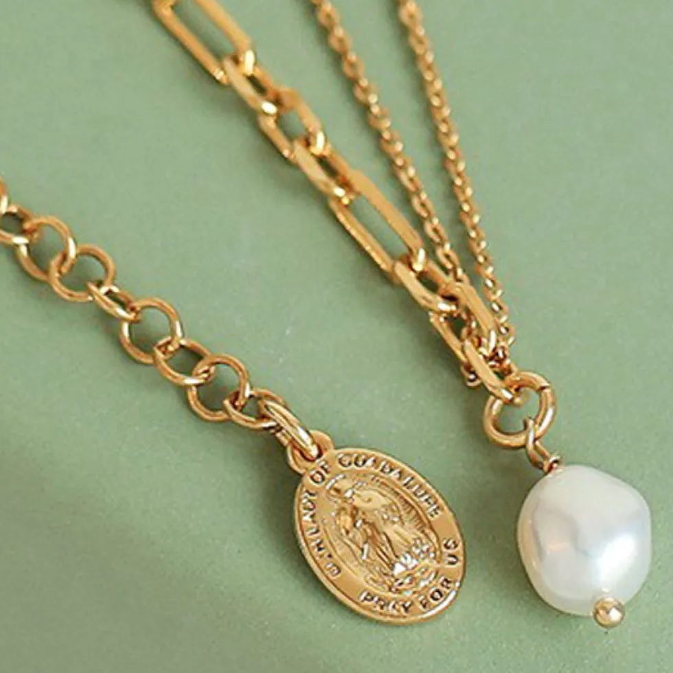 Pearl Pendant Necklace in Double-Layered sold by Mason & Madison Co. product image thumbnail 4