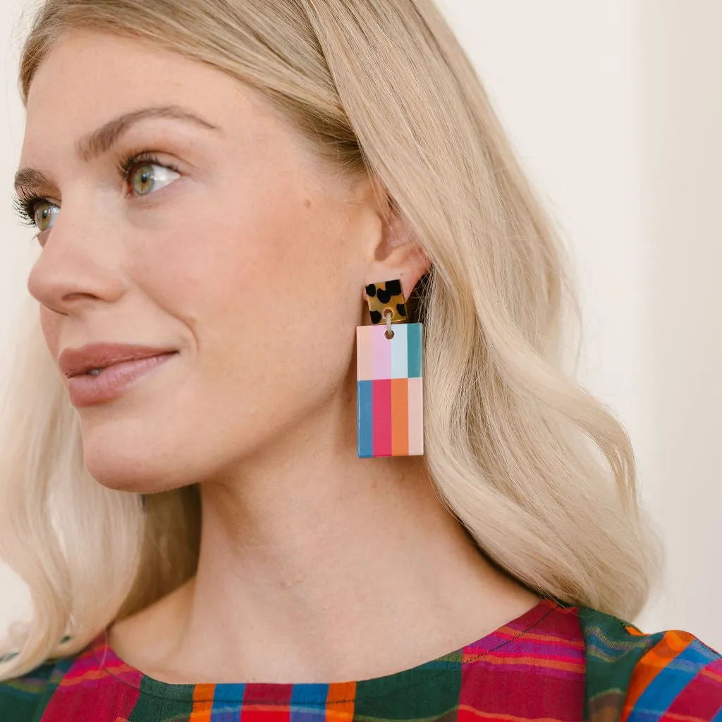 Cranberry Cabana Earrings sold by Sunshine Tienda product image thumbnail 2