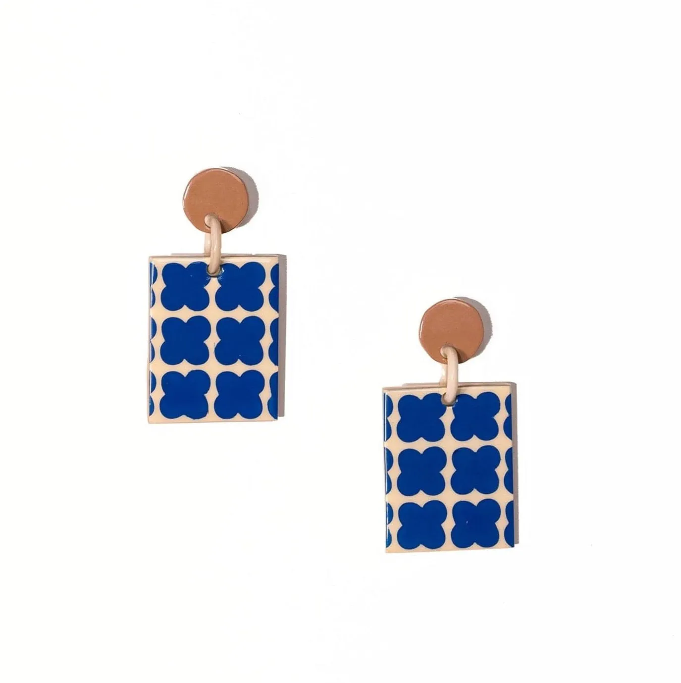 Blue Dot Dangles sold by Sunshine Tienda product image thumbnail 2