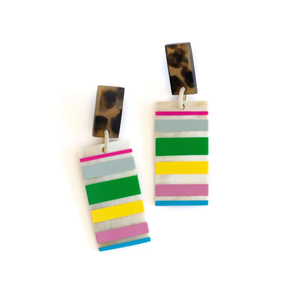 Tortoise Top Rainbow Earrings sold by Sunshine Tienda product image thumbnail 2