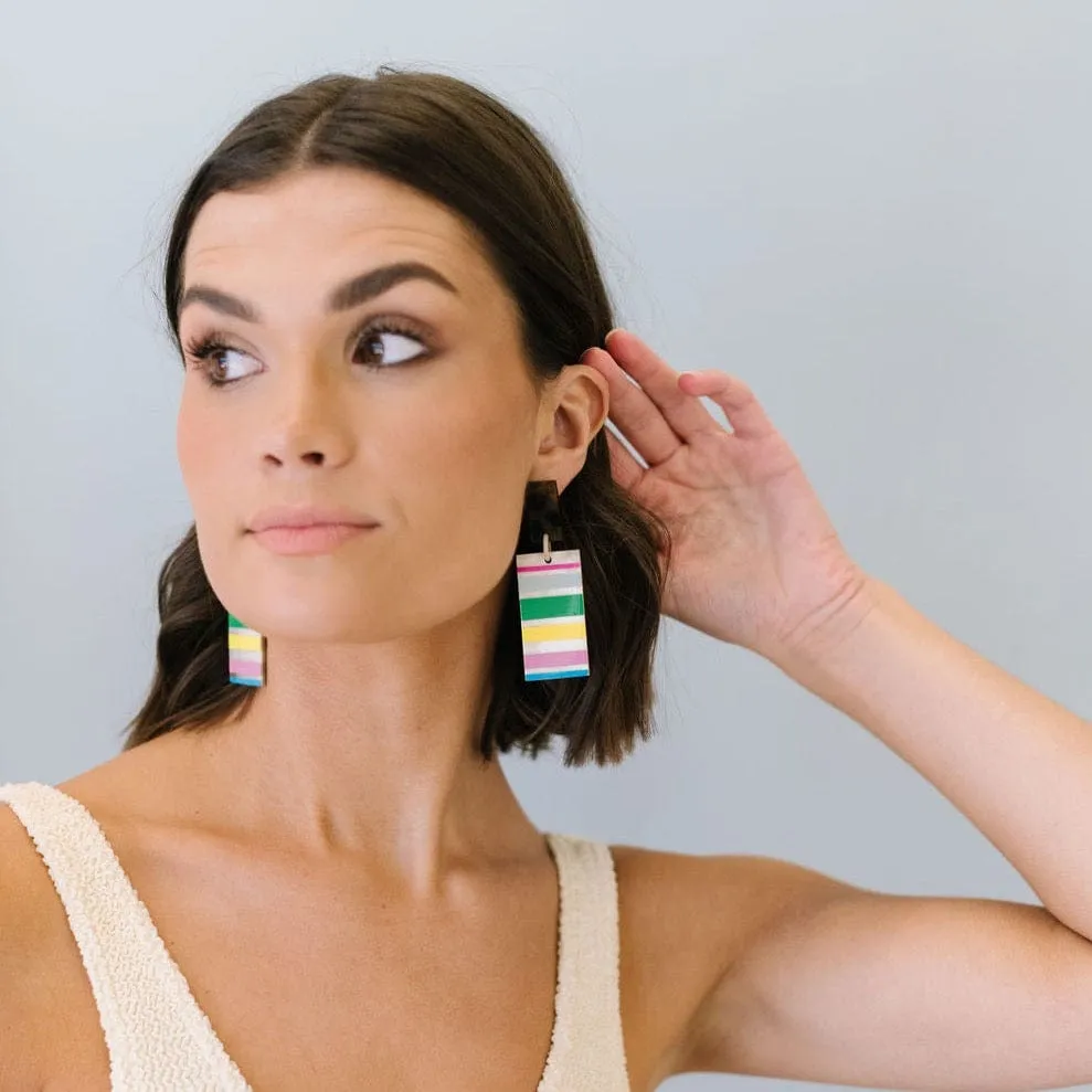 Tortoise Top Rainbow Earrings sold by Sunshine Tienda product image thumbnail 4