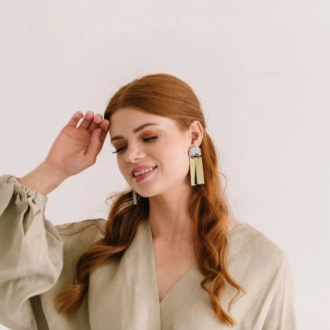 Gold Metallic Sunrise Dangle Earrings sold by Sunshine Tienda product image thumbnail 3