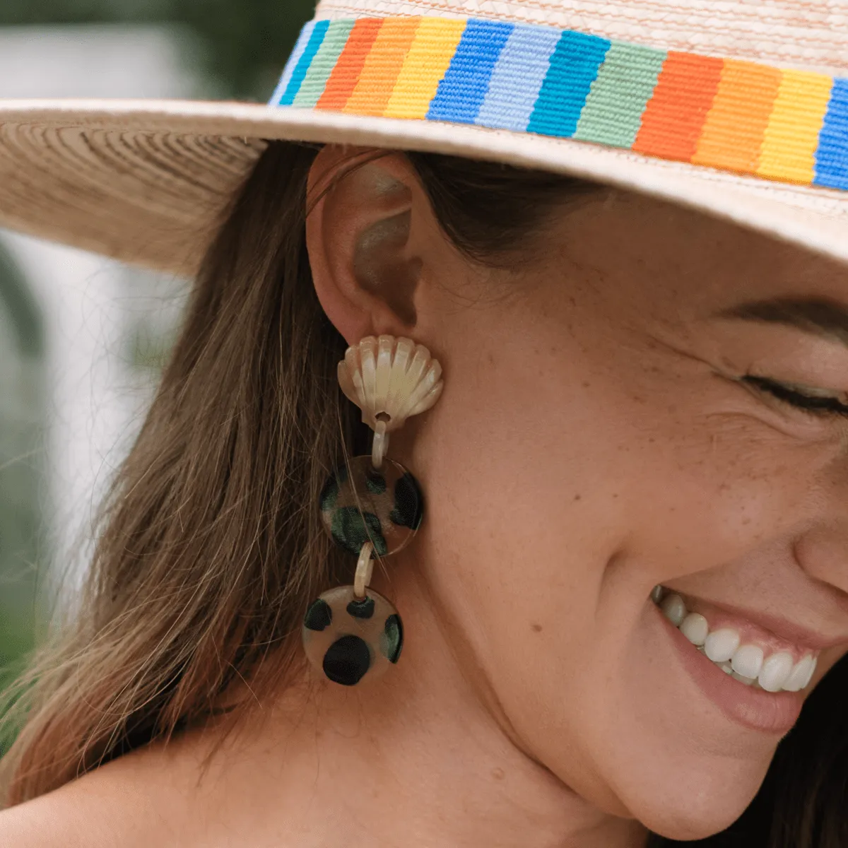 Tortoise Seashell Drop Earrings sold by Sunshine Tienda product image thumbnail 3