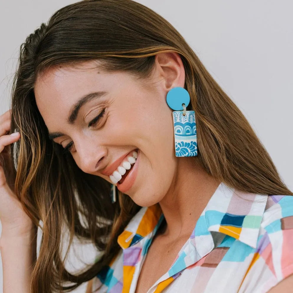 Pool Valencia Cabana Earrings sold by Sunshine Tienda product image thumbnail 2