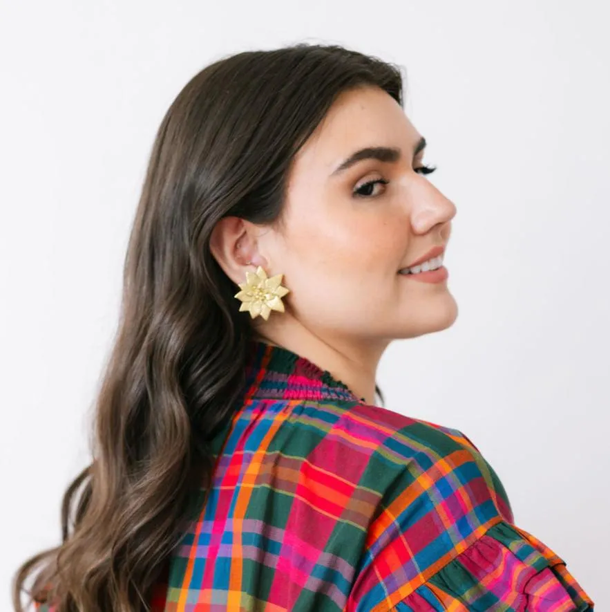 Gold Poinsettia Earrings sold by Sunshine Tienda product image thumbnail 4