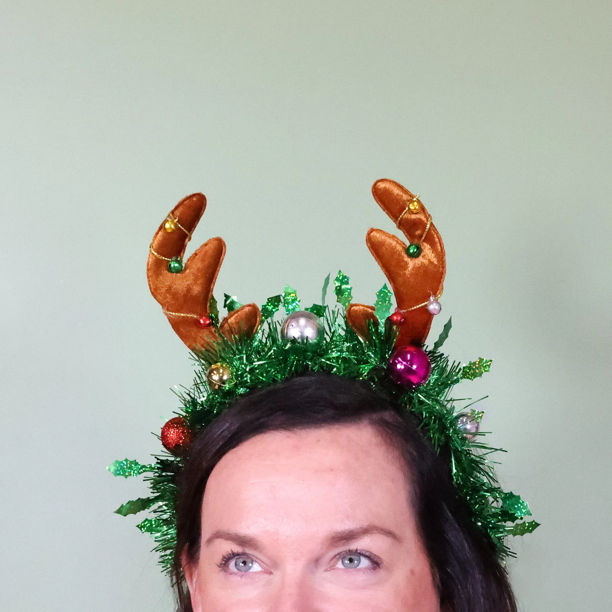 Christmas Headband sold by Sunshine Tienda product image thumbnail 2