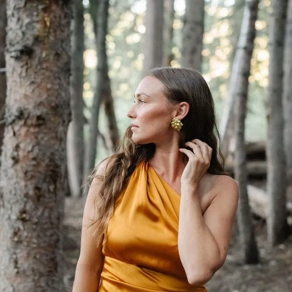 Gift Stud Earrings sold by Sunshine Tienda product image thumbnail 3