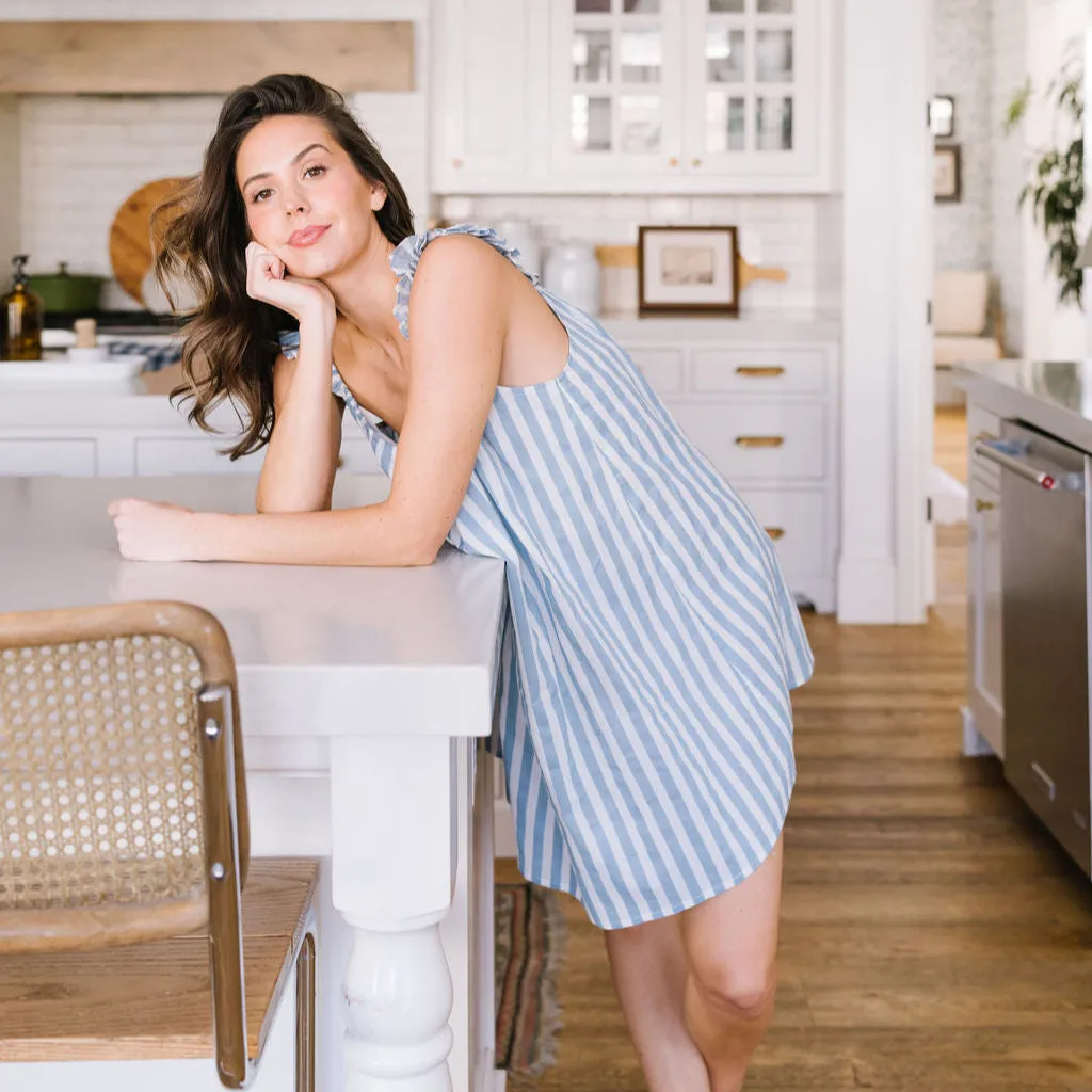 Soft Sky Lily Night Gown sold by Sunshine Tienda product image thumbnail 4