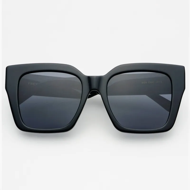 Bon Chic Acetate Oversized Square Sunglasses: Black sold by Sunshine Tienda