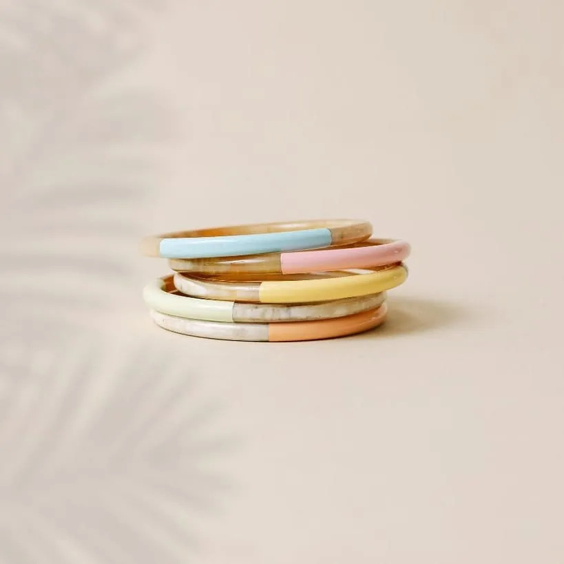 Pastel Seaside Bangle Set sold by Sunshine Tienda product image thumbnail 3