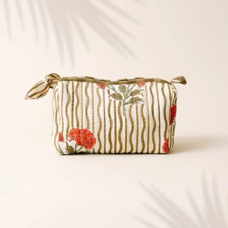 Small Wavy Stripe Pouch made by Sunshine Tienda
