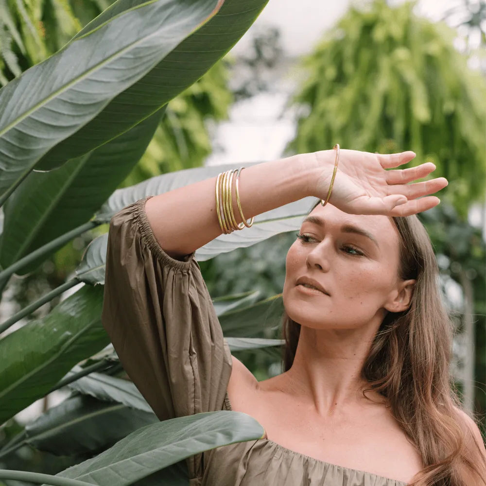 Shiny Gold Horn Bangle Set sold by Sunshine Tienda product image thumbnail 2