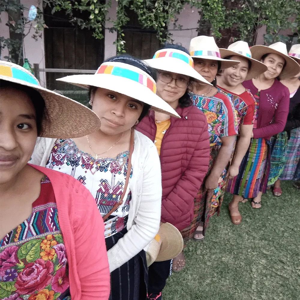 Albertina Palm Visor sold by Sunshine Tienda product image thumbnail 3