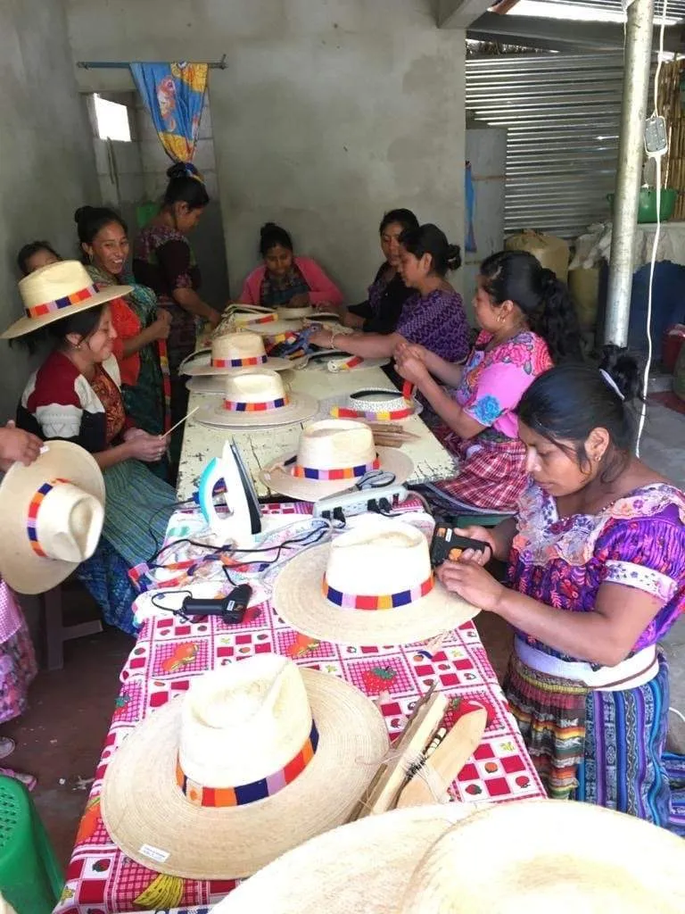 Cristina Palm Hat sold by Sunshine Tienda product image thumbnail 5