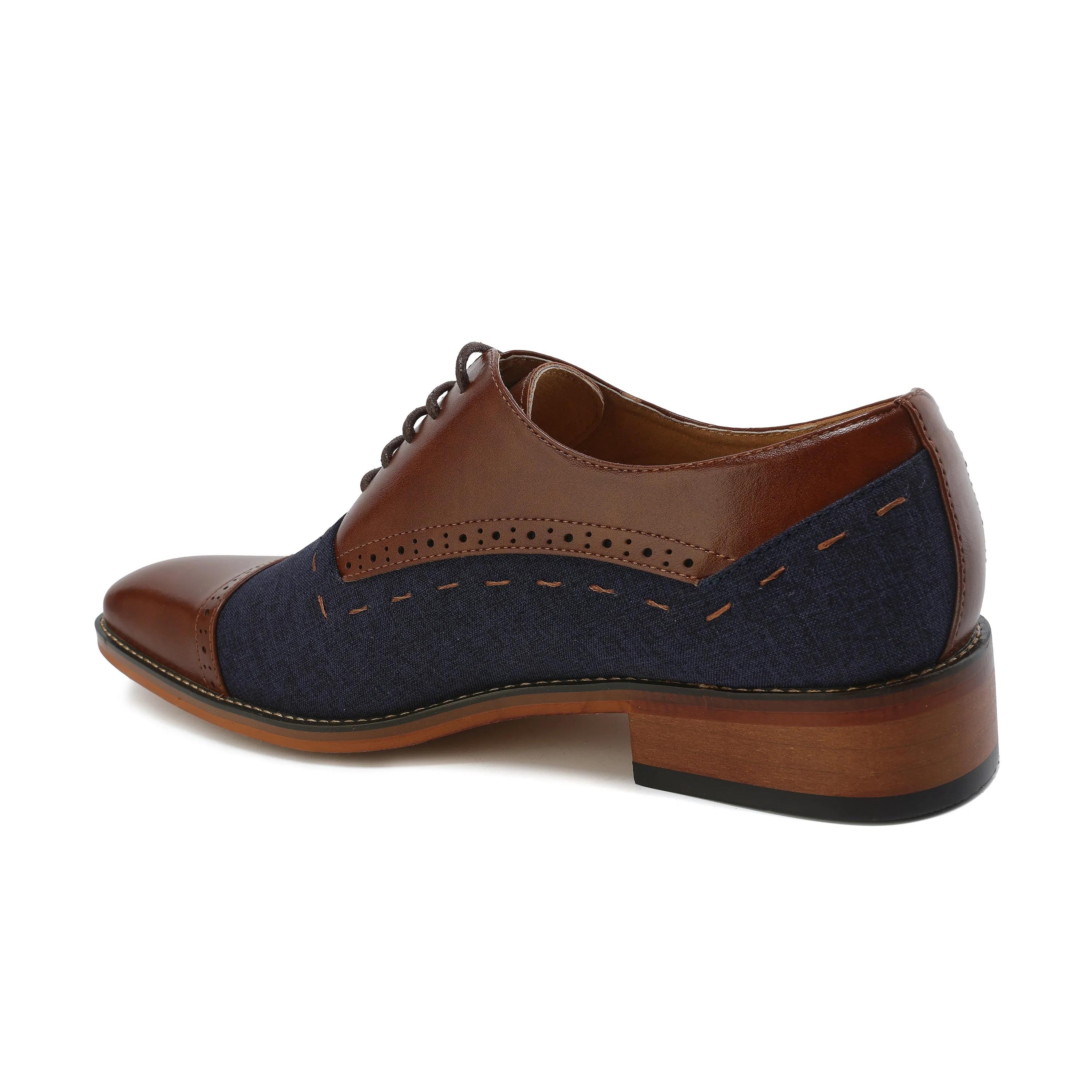 Men's Lace-Up Cap Toe Oxford sold by Daily Haute product image thumbnail 3