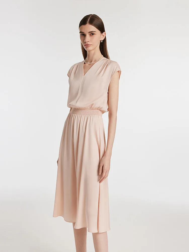 22 Momme Mulberry Silk Gathered Waist Women Midi Dress sold by Goelia product image thumbnail 3