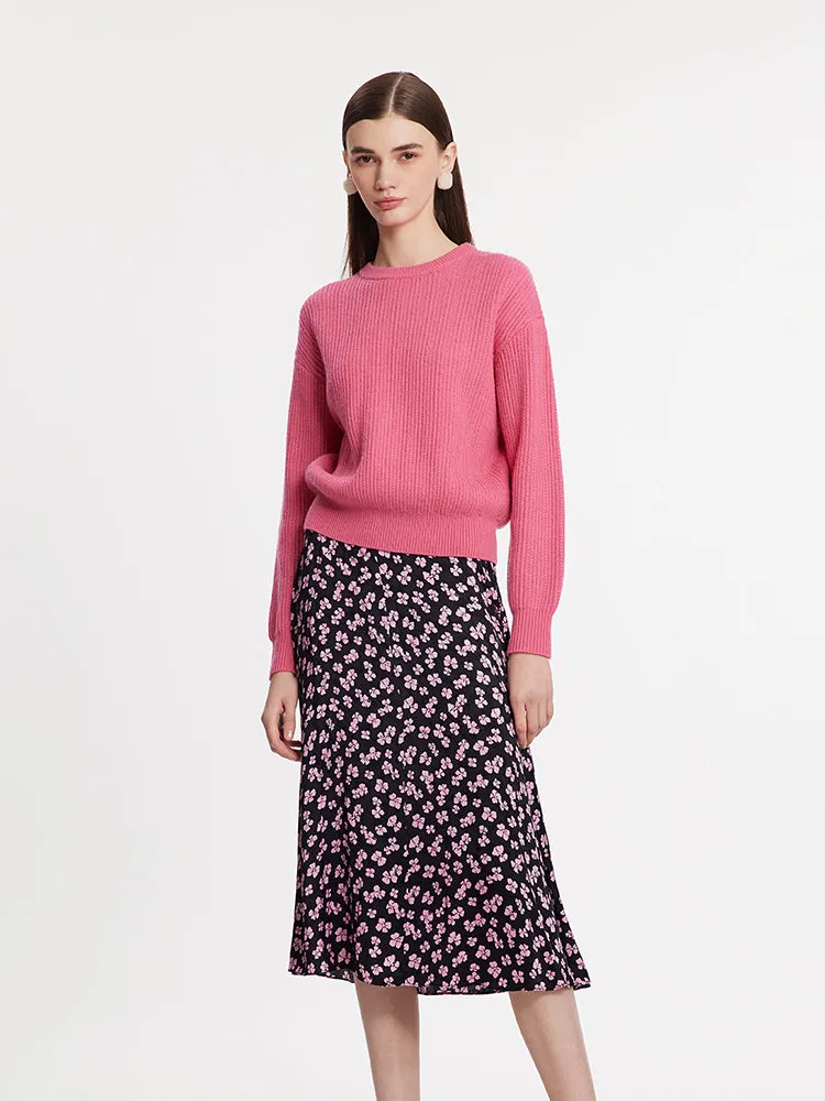 Sweater And Floral Printed Skirt Two-Piece Set With Knitted Bag sold by Goelia product image thumbnail 4