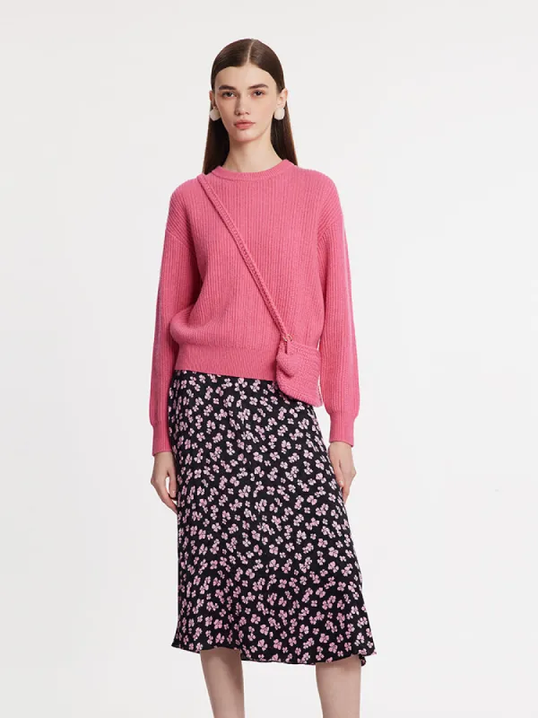 Sweater And Floral Printed Skirt Two-Piece Set With Knitted Bag made by Goelia