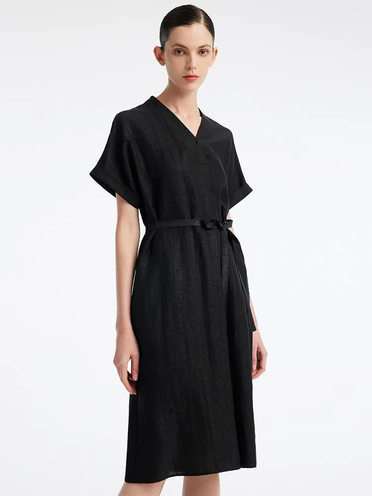 Xiang Yun Silk V-Neck Midi Dress sold by Goelia product image thumbnail 4